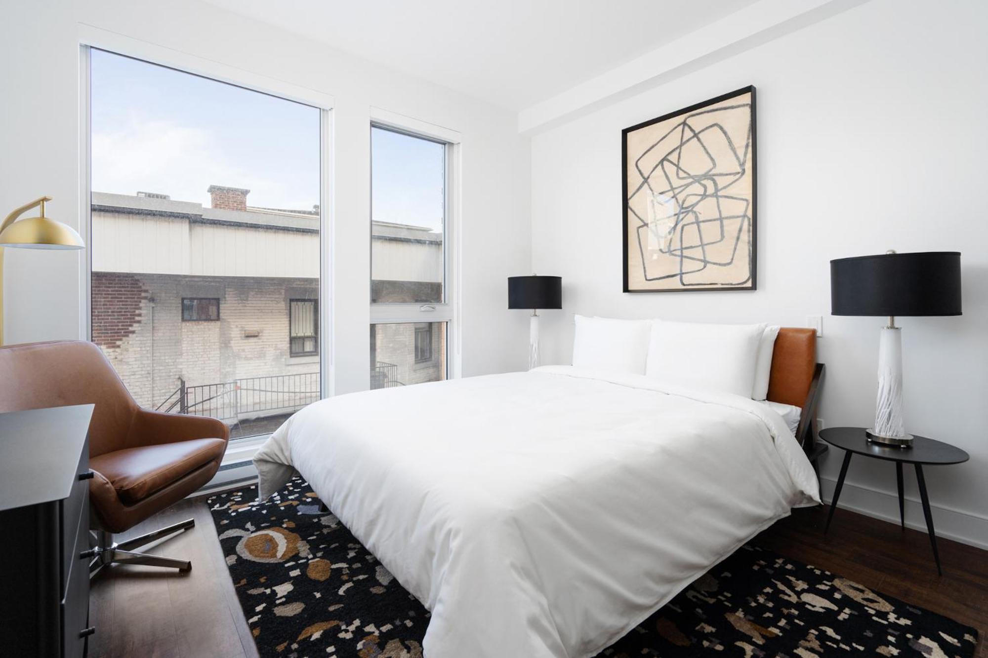 Sonder Gare Saint Denis Aparthotel Монреал Екстериор снимка